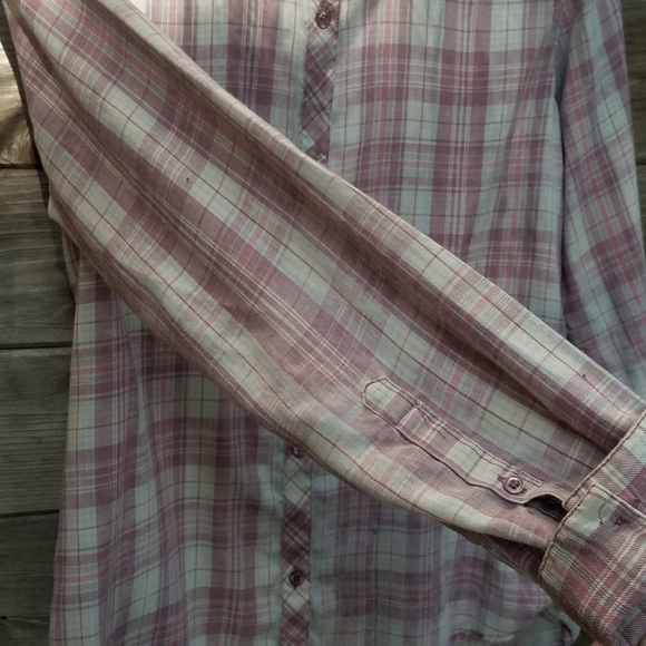 COPY - O'Neill Plaid Button Down Shirt - Picture 3 of 5